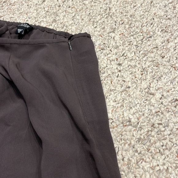 Eileen Fisher 100% Silk Brown Dress Pants Side Zip Size Medium Lagenlook - Picture 4 of 9